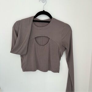 lululemon cropped long sleeve top size 6